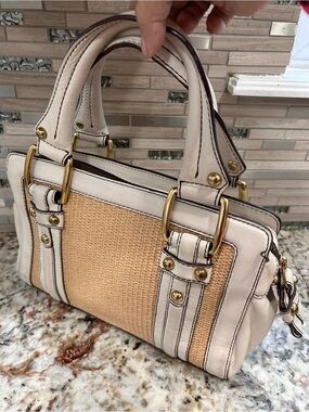 Banana republic, leather& Woven raffia - Ivory and Tan bag